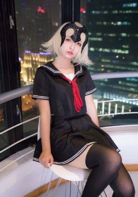 挣扎吧亚当君第一季免费播放